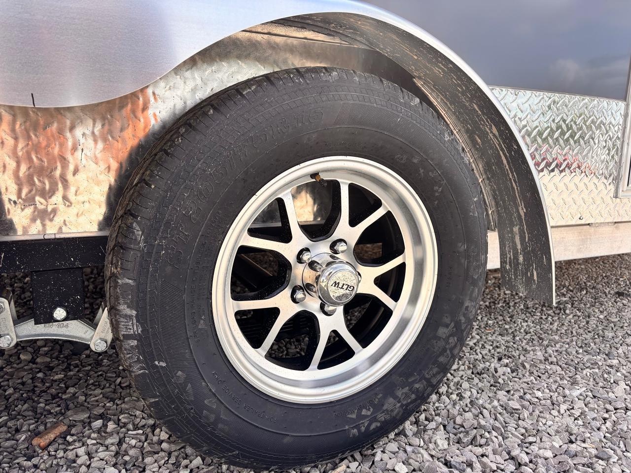 2025 Beckner Trailers ELT Enclosed Trailer BECKNER VNOSE,  Fully Financeable! Photo