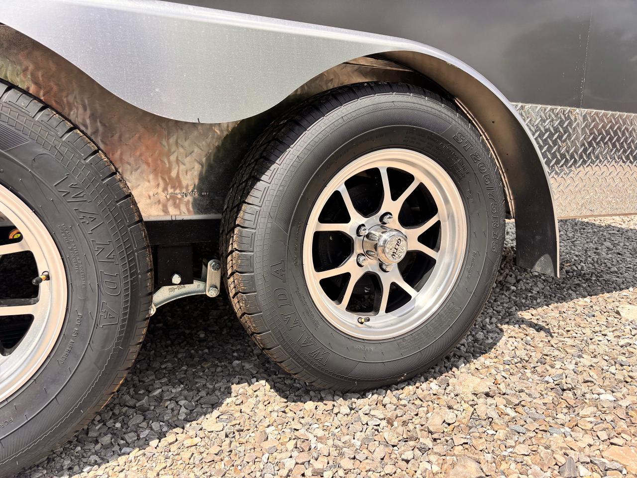 2025 Beckner Trailers ELT Enclosed Trailer BECKNER VNOSE,  Fully Financeable! Photo