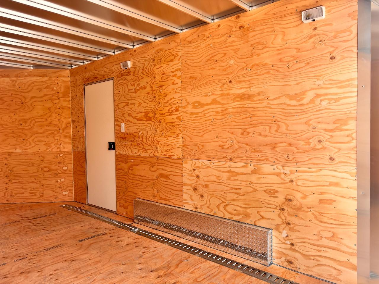 2025 Beckner Trailers ELT Enclosed Trailer BECKNER VNOSE,  Fully Financeable! Photo