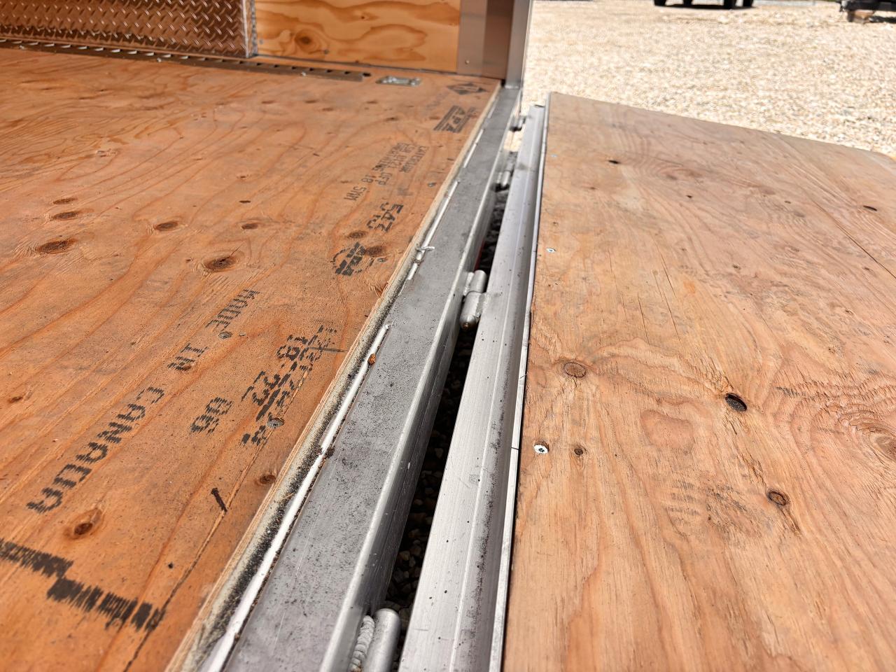 2025 Beckner Trailers ELT Enclosed Trailer BECKNER VNOSE,  Fully Financeable! Photo