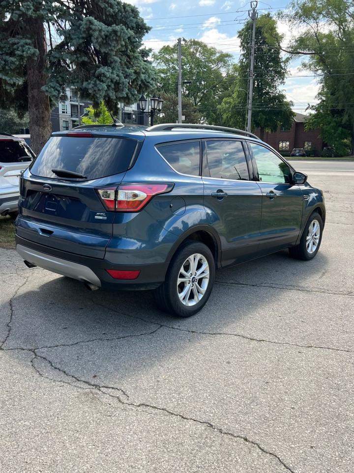 2018 Ford Escape SEL 4WD - Photo #5