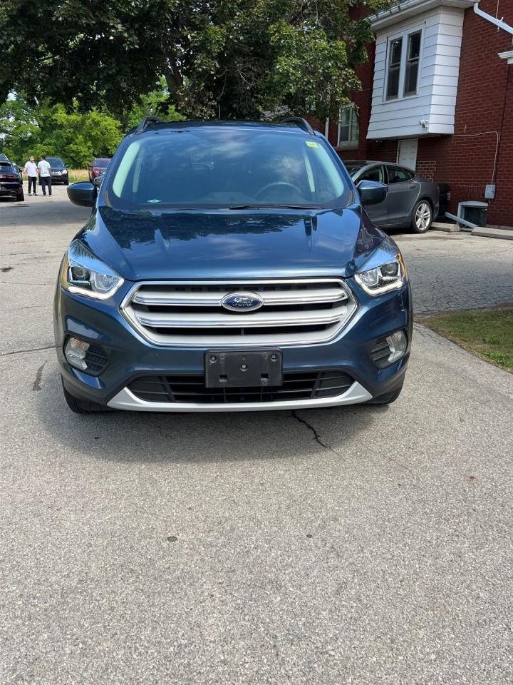 2018 Ford Escape SEL 4WD - Photo #2