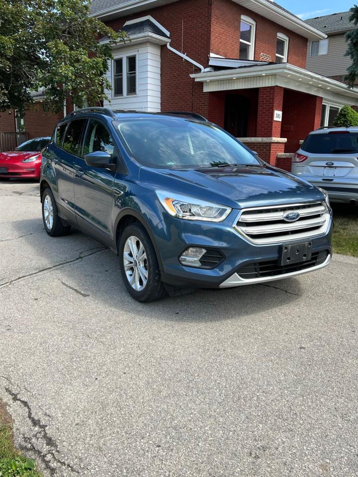 2018 Ford Escape SEL 4WD - Photo #3