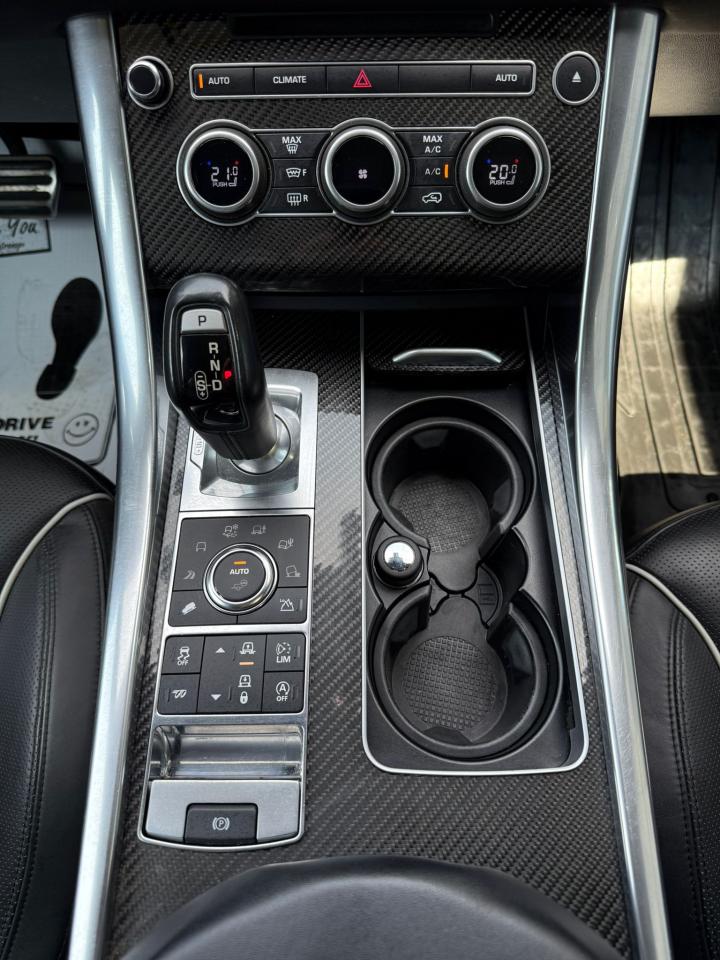 2017 Land Rover Range Rover Sport V8 Supercharged SVR - Photo #14