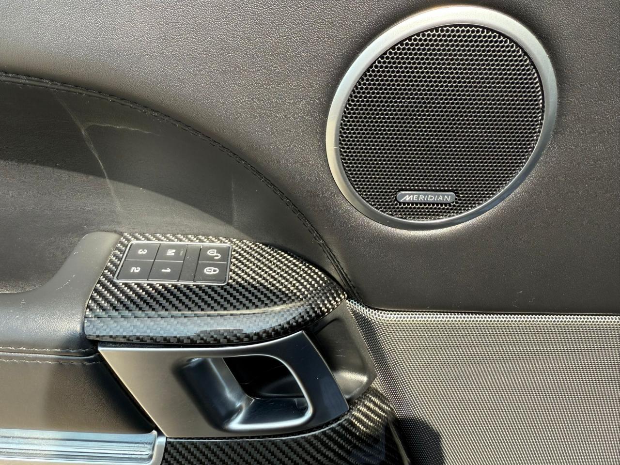 2017 Land Rover Range Rover Sport V8 Supercharged SVR - Photo #18