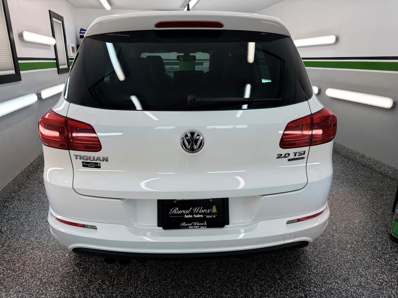 2015 Volkswagen Tiguan Highline - Photo #5