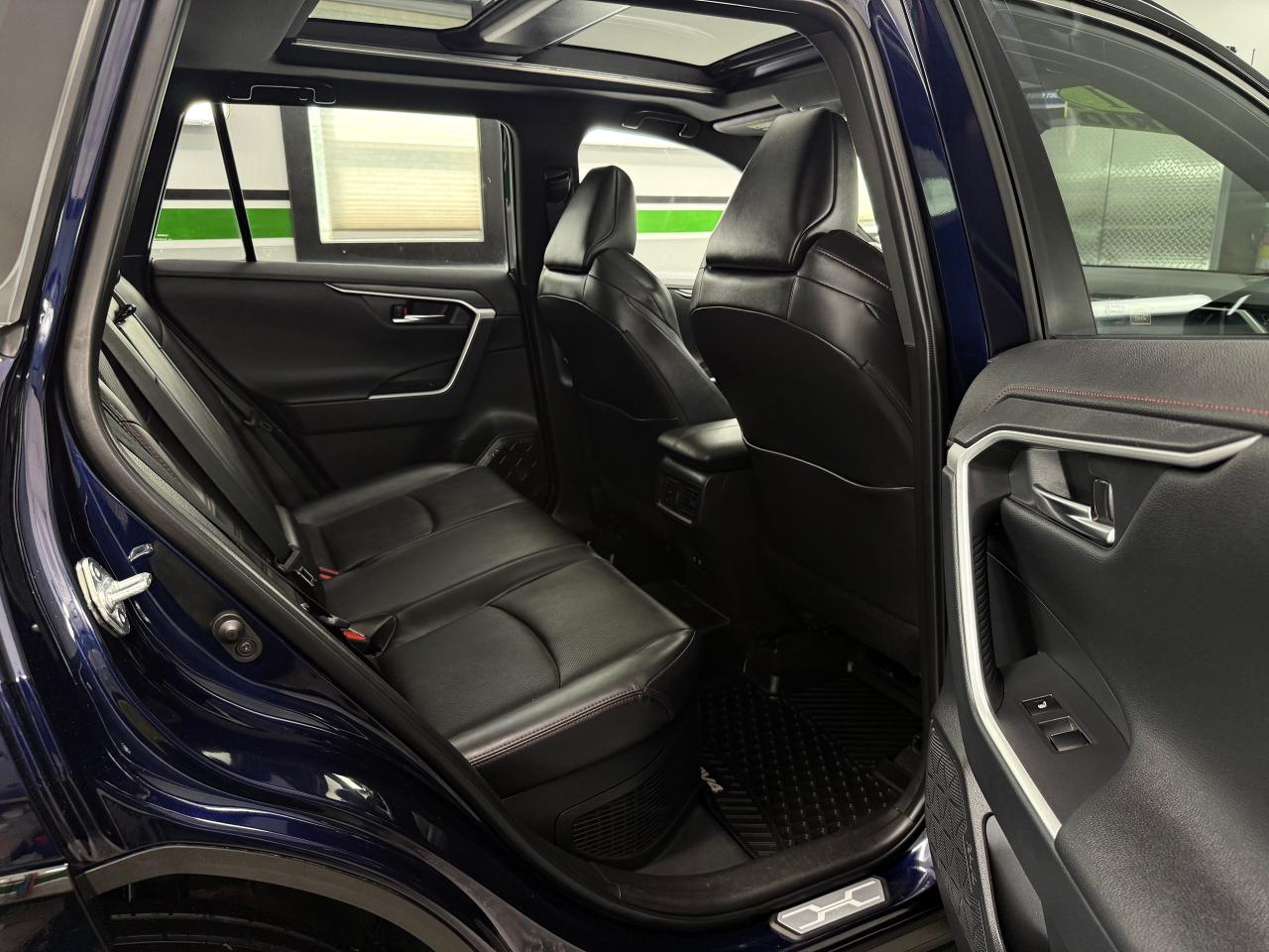 2021 Toyota RAV4  AWD XSE - Photo #12