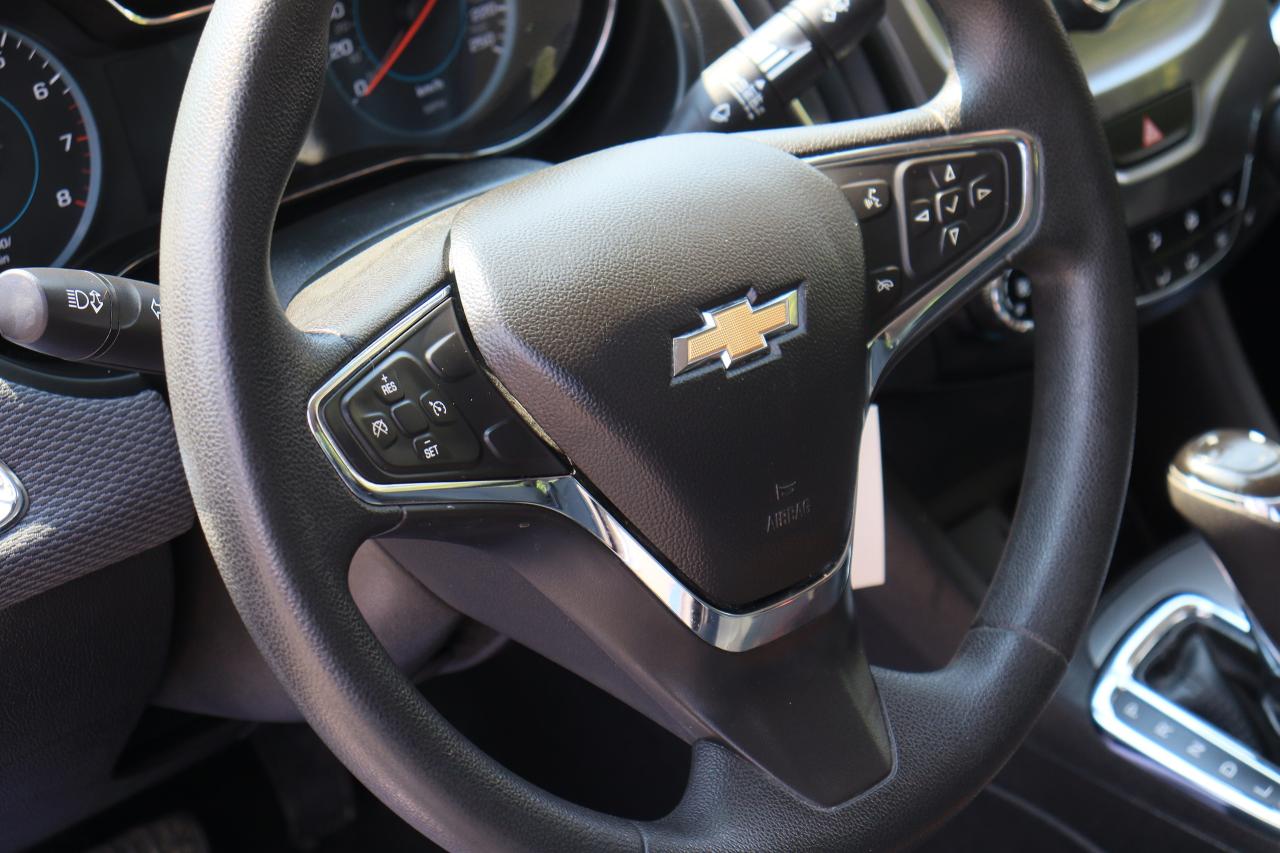 2017 Chevrolet Cruze LT | Auto | Cam | CarPlay | Alloys | Cold AC+More! Photo49