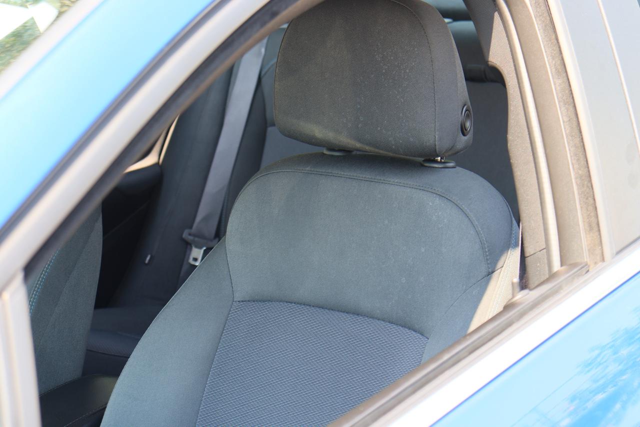 2017 Chevrolet Cruze LT | Auto | Cam | CarPlay | Alloys | Cold AC+More! Photo15