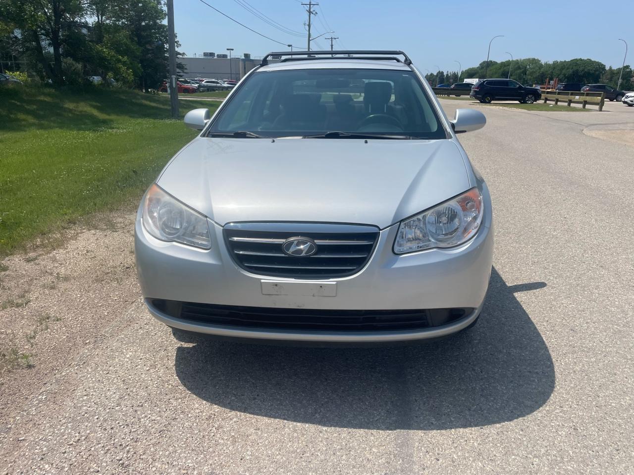 2008 Hyundai Elantra GL - Photo #2