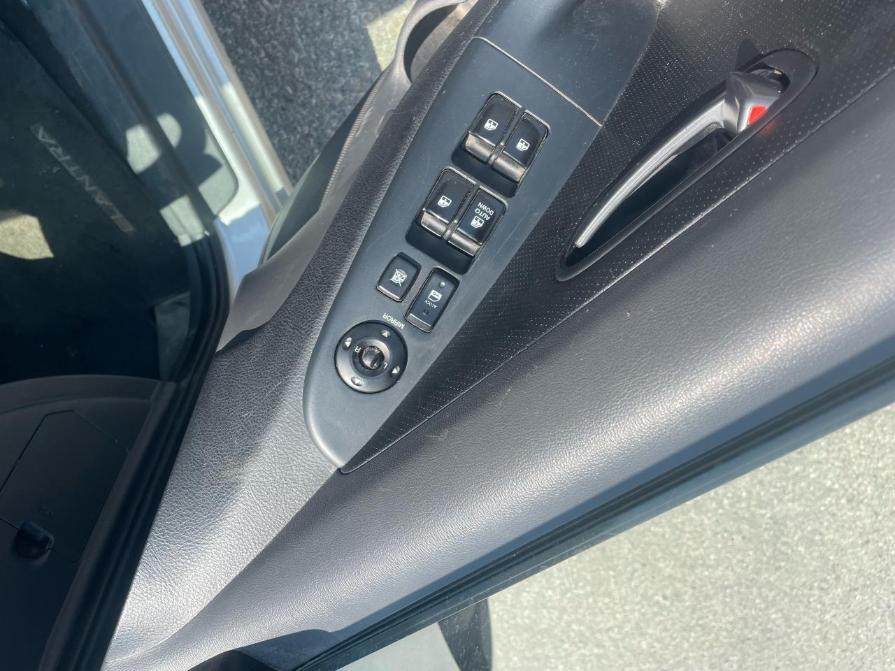 2008 Hyundai Elantra GL - Photo #10