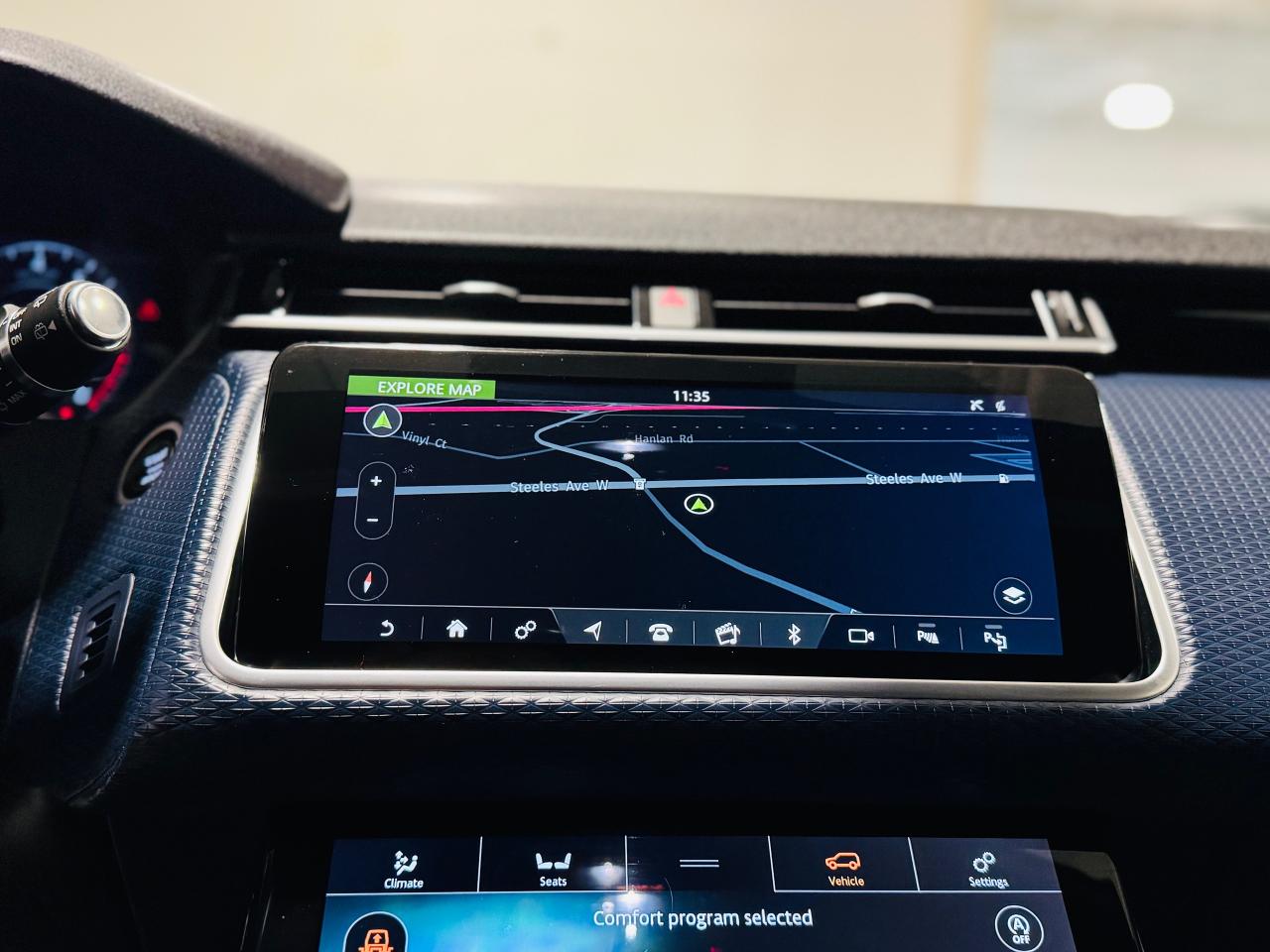 2019 Land Rover Range Rover Velar P340 R-Dynamic SE - Photo #15