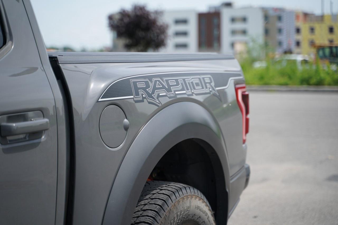 2020 Ford F-150 Raptor 4WD SuperCrew 5.5' Box Photo