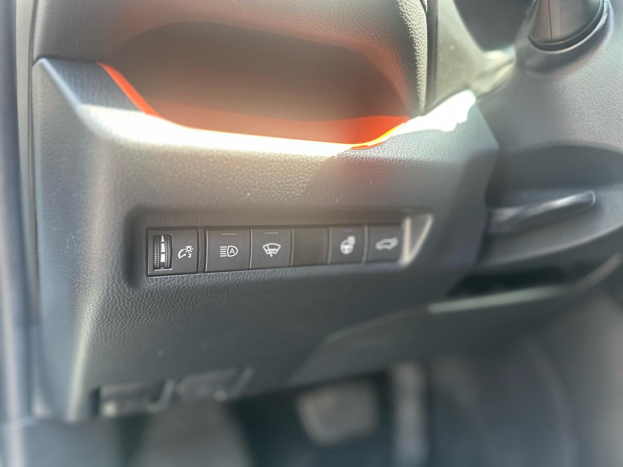 2020 Toyota RAV4 TRAIL Photo36