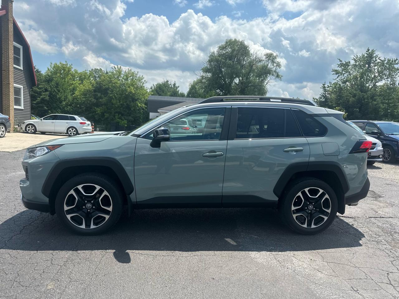 2020 Toyota RAV4 TRAIL Photo6