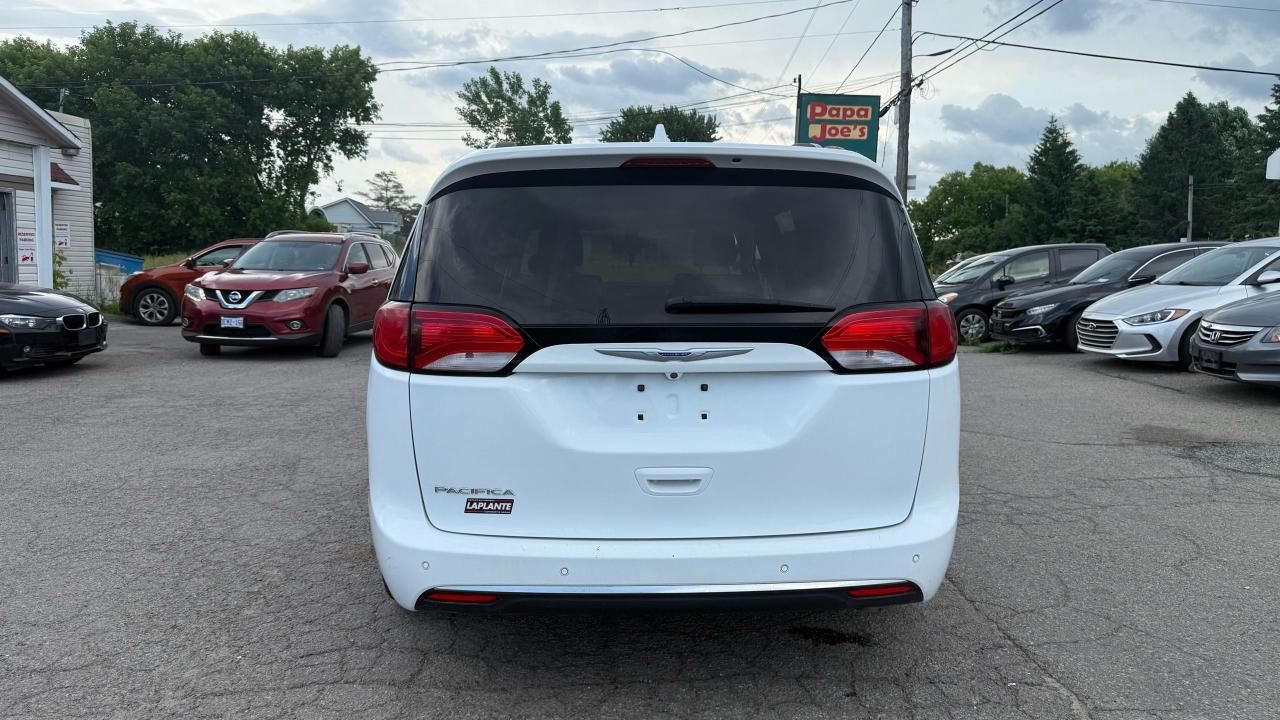 2018 Chrysler Pacifica Touring-L Plus - Photo #4