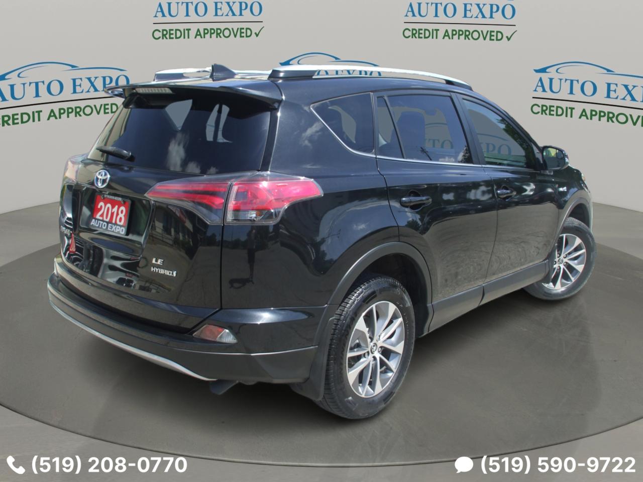 2018 Toyota RAV4 AWD Hybrid LE+,OneOwner,Certified,Backup Cam,Fogs - Photo #5