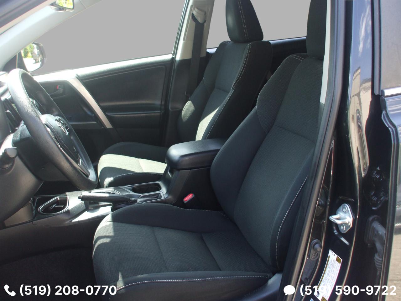 2018 Toyota RAV4 AWD Hybrid LE+,OneOwner,Certified,Backup Cam,Fogs - Photo #11