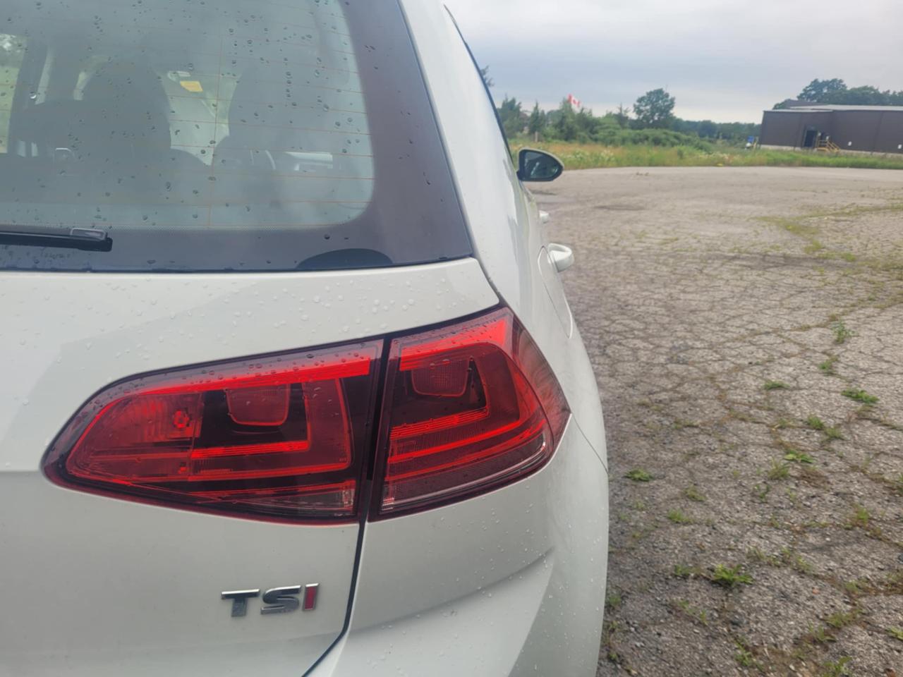 2015 Volkswagen Golf TRENDLINE Photo23