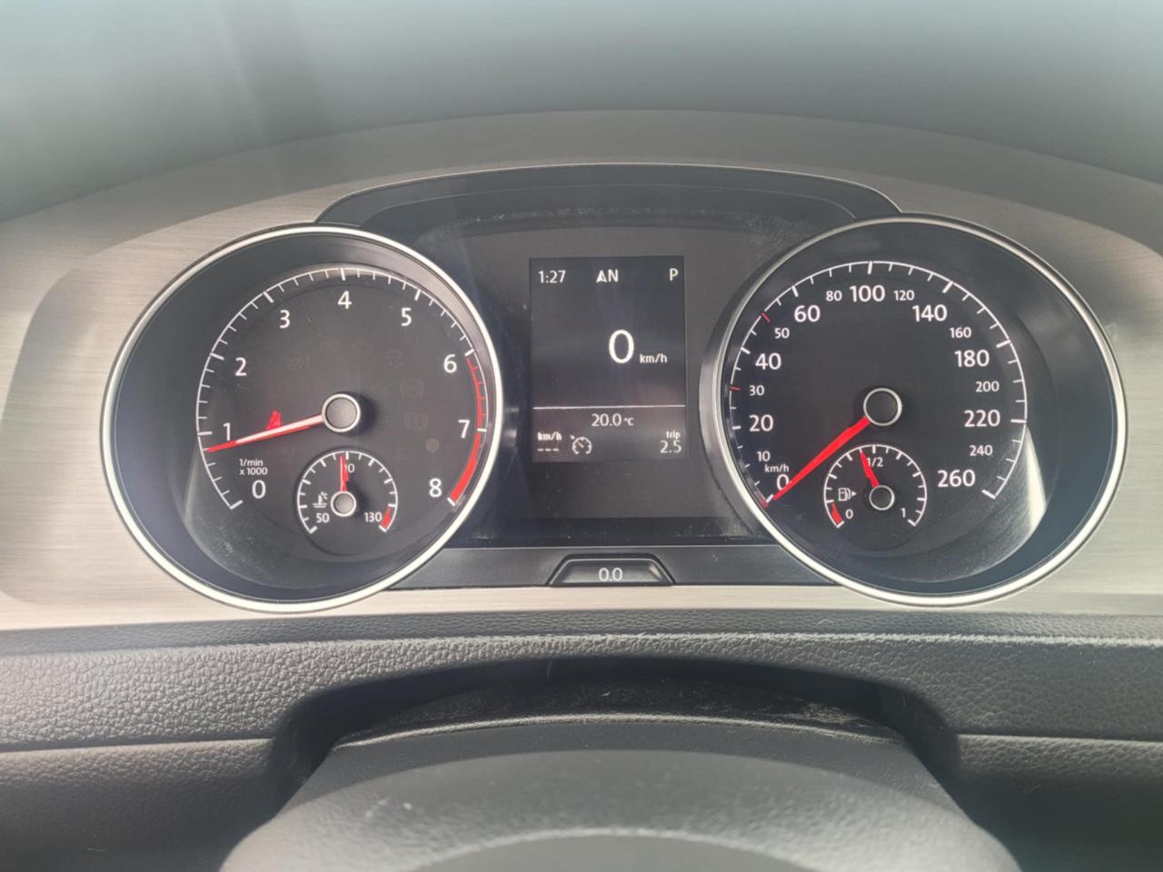 2015 Volkswagen Golf TRENDLINE Photo37