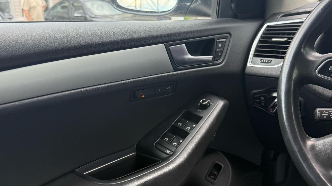 2011 Audi Q5 2.0L Premium Plus - Photo #16