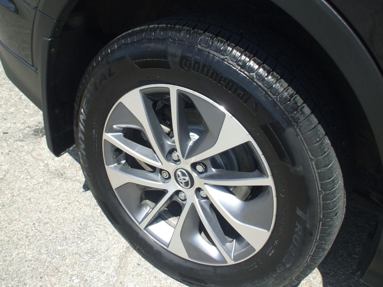 2018 Toyota RAV4 AWD Hybrid LE+,OneOwner,Certified,Backup Cam,Fogs