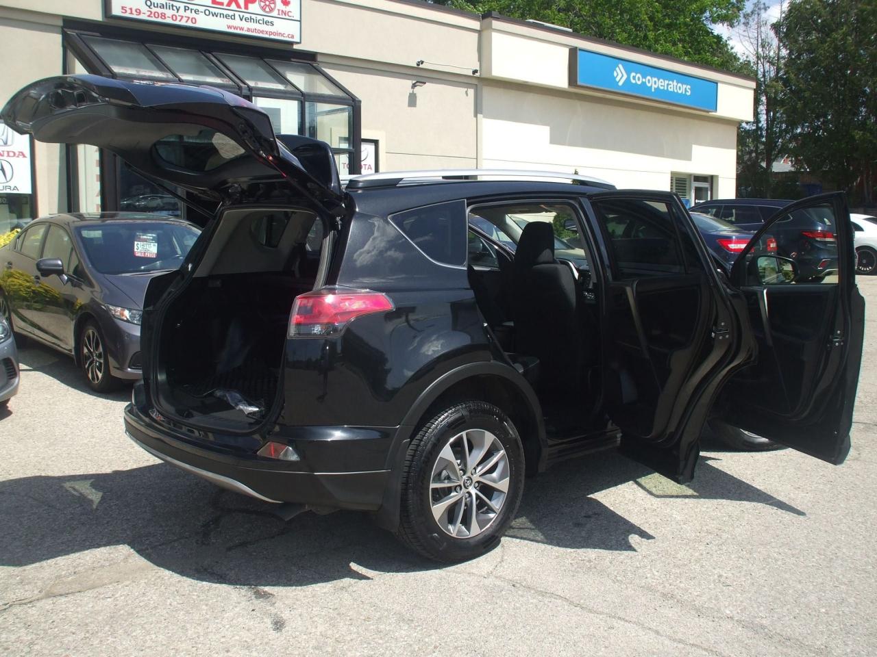 2018 Toyota RAV4 AWD Hybrid LE+,OneOwner,Certified,Backup Cam,Fogs