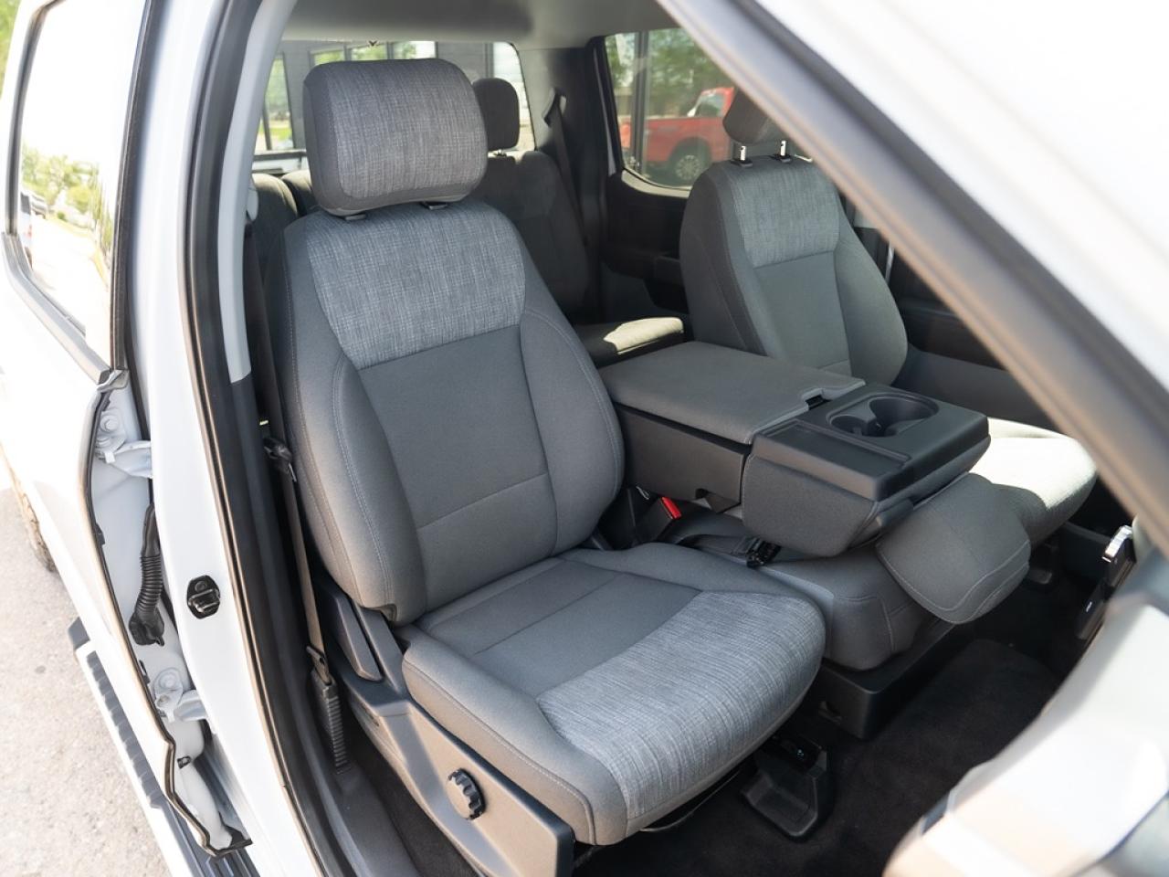 2021 Ford F-150 XLT 5.0L Photo20