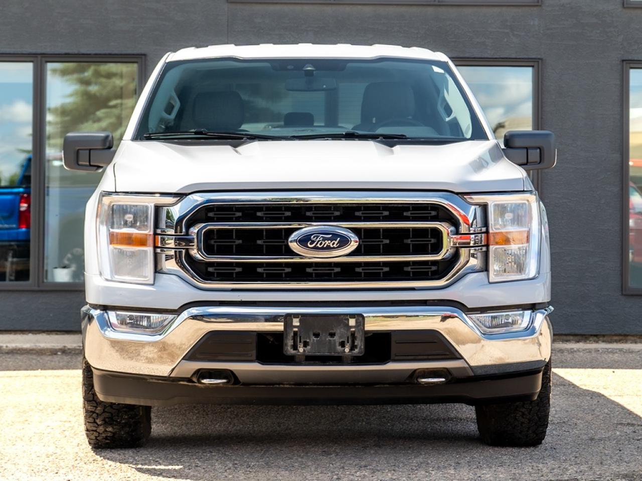 2021 Ford F-150 XLT 5.0L Photo2