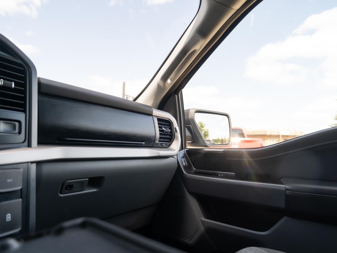 2021 Ford F-150 XLT 5.0L Photo36