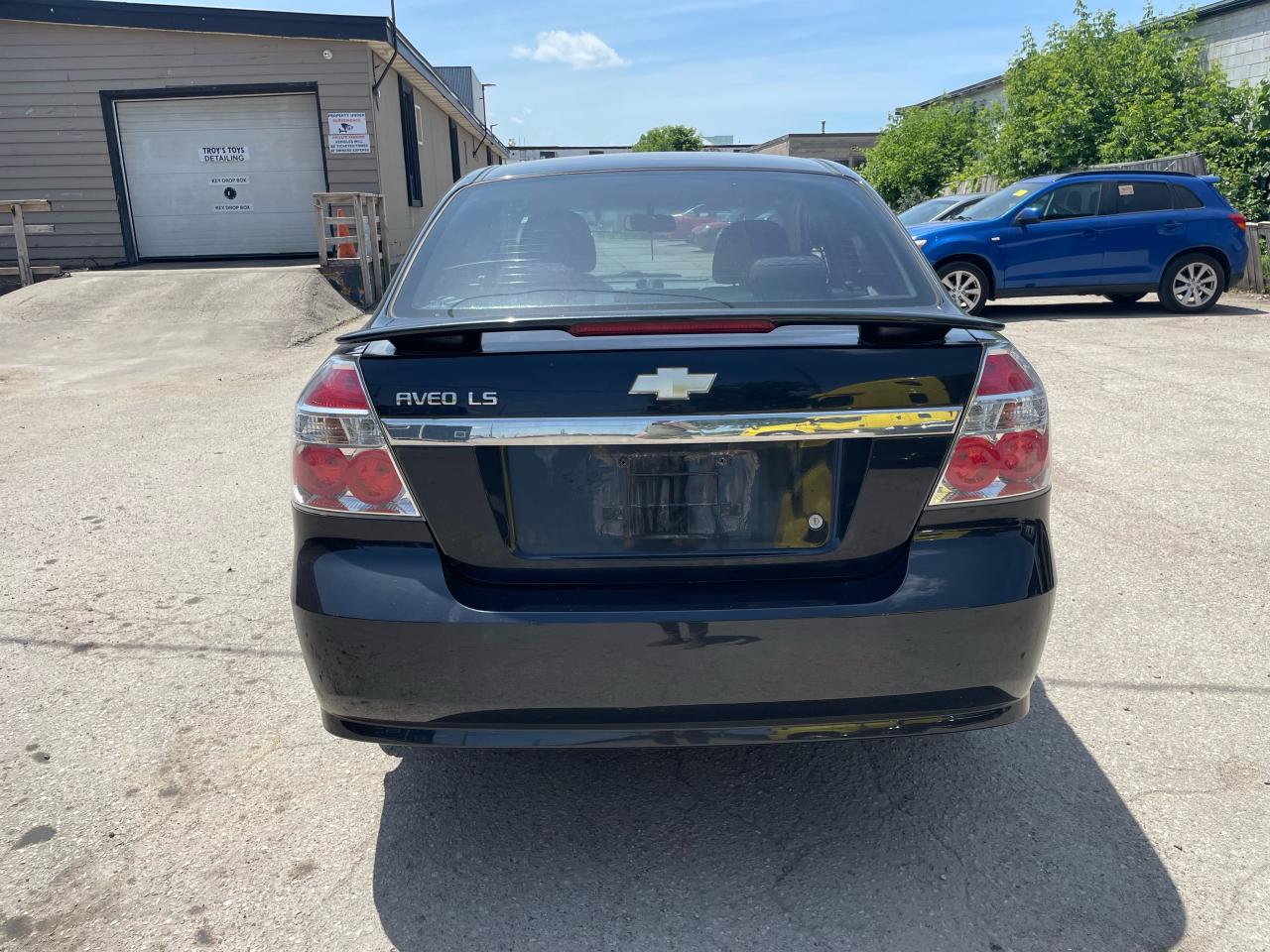 2009 Chevrolet Aveo LS Photo5
