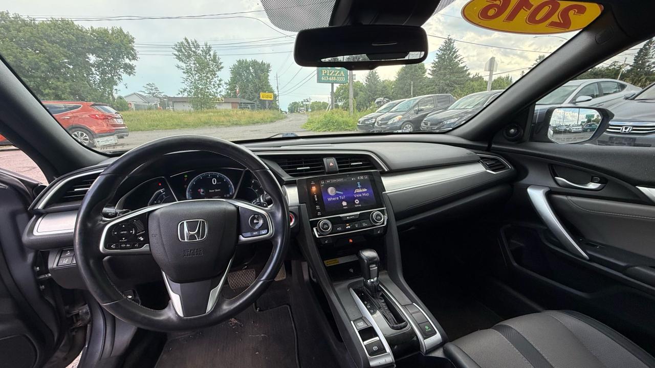 2016 Honda Civic Touring - Photo #11