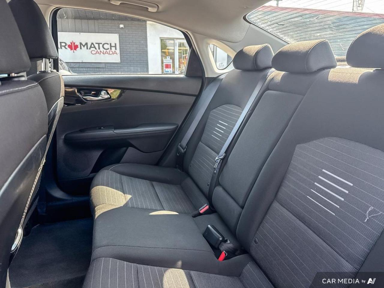 2021 Kia Forte EX /NO ACCIDENTS/ SUNROOF / ADAPTIVE CRUISE / AUTO - Photo #11