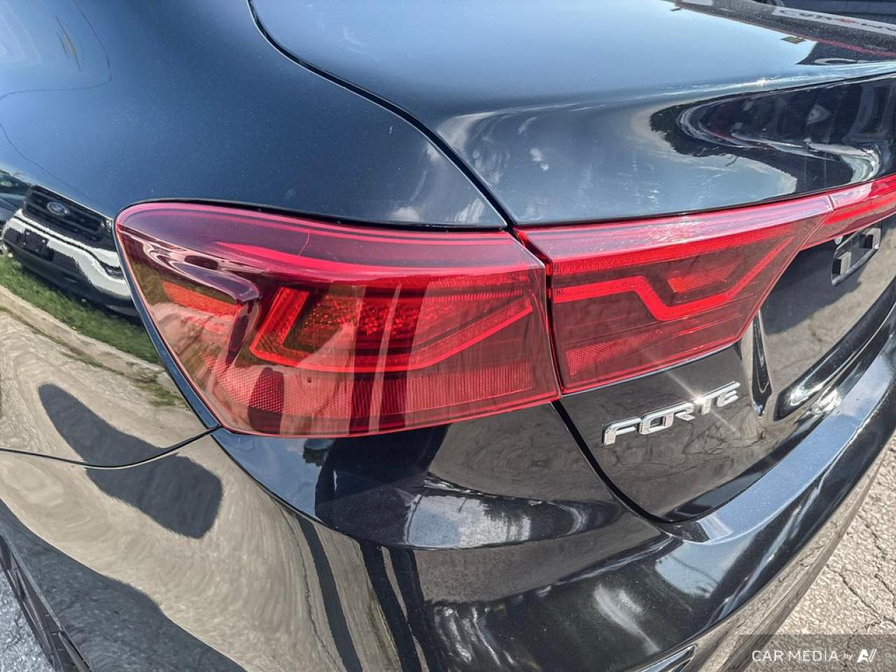 2021 Kia Forte EX /NO ACCIDENTS/ SUNROOF / ADAPTIVE CRUISE / AUTO - Photo #8
