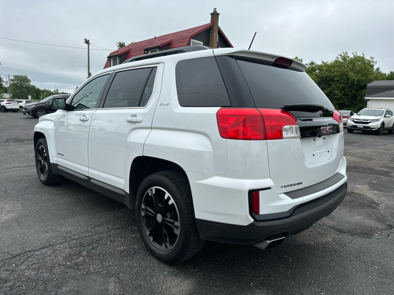 2017 GMC Terrain SLE Photo26