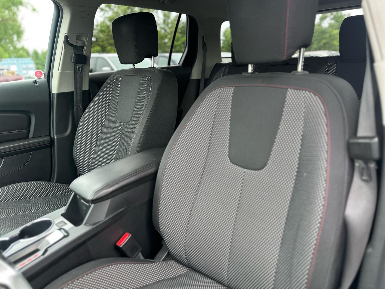 2017 GMC Terrain SLE Photo32