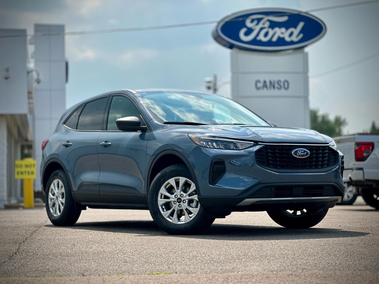 2025 Ford Escape Active AWD Photo0
