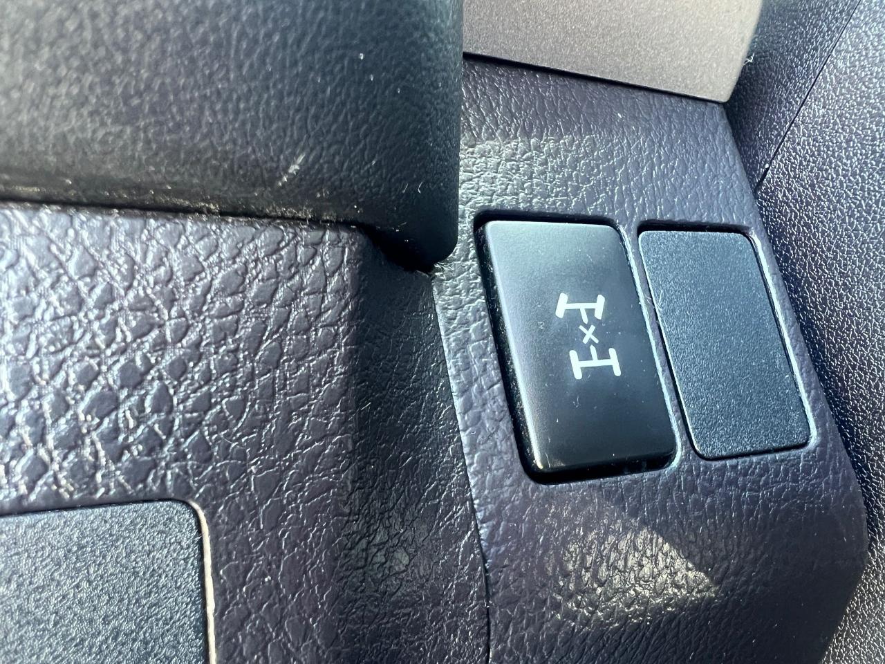 2017 Toyota RAV4 LE AWD W/ Toyota's Pre-Collision System - Photo #10