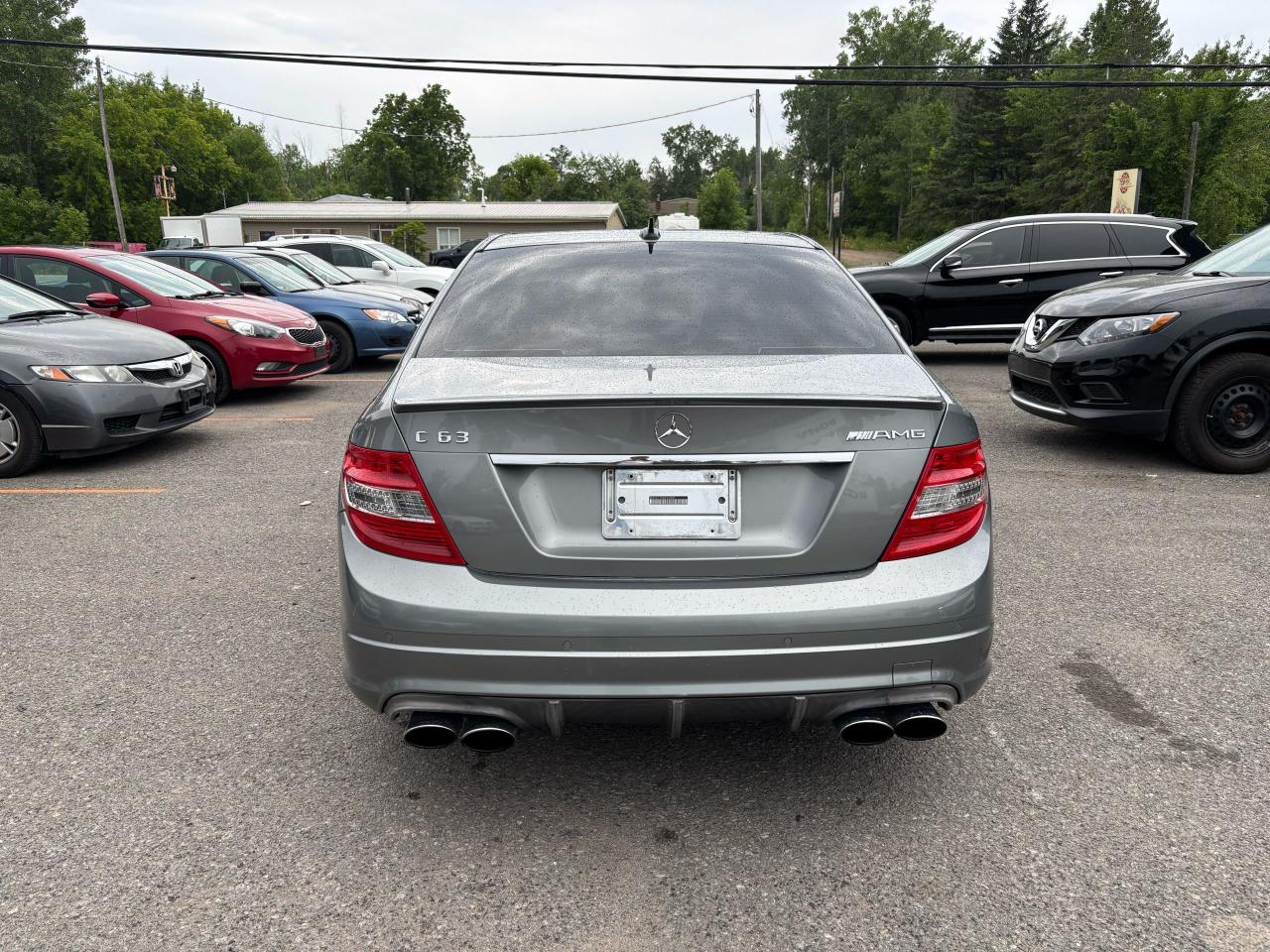 2009 Mercedes-Benz C-Class 6.3L AMG Photo4