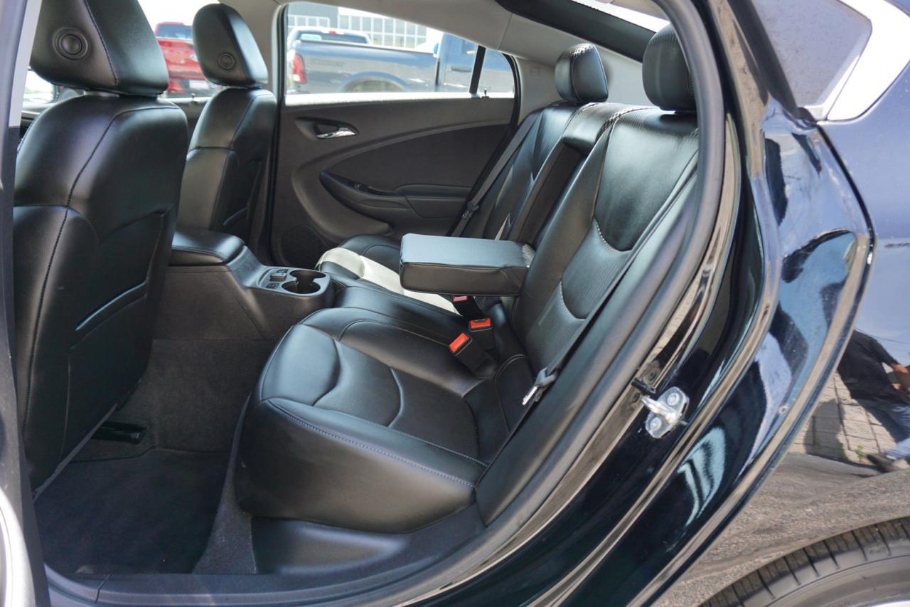 2018 Chevrolet Volt LTZ PREMIUM CERTIFIED *1 OWNER*FREE ACCIDENT* NAV CAMERA BLUETOOTH LEATHER HEATED 4 SEATS P.SENSORS CRUISE ALLOYS - Photo #16