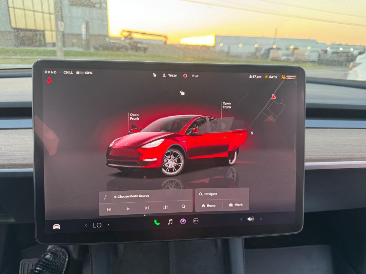 2022 Tesla Model Y LONG RANGE - Photo #15