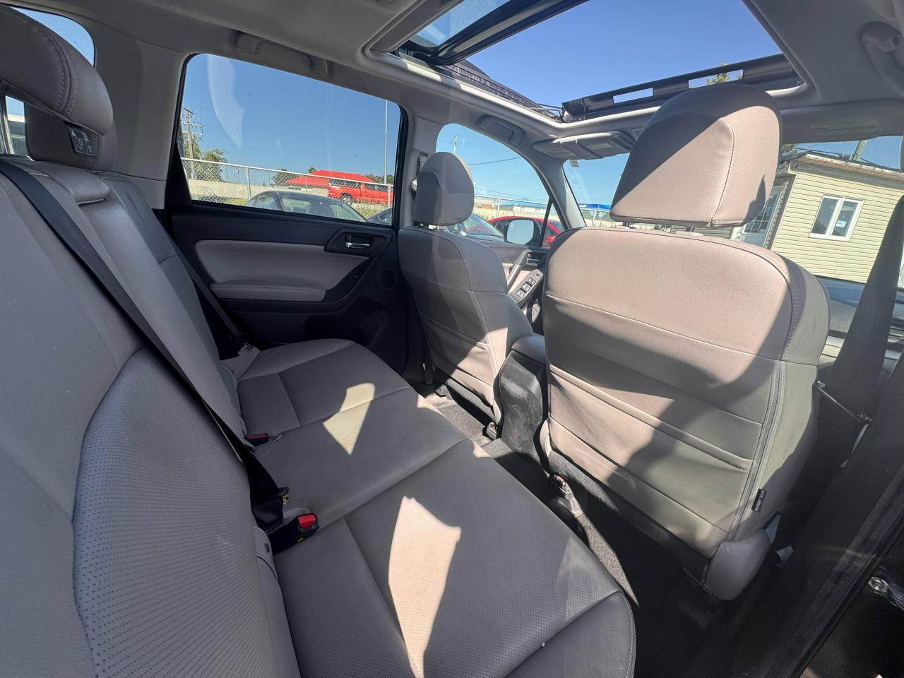 2015 Subaru Forester 2.5i Limited - Photo #10