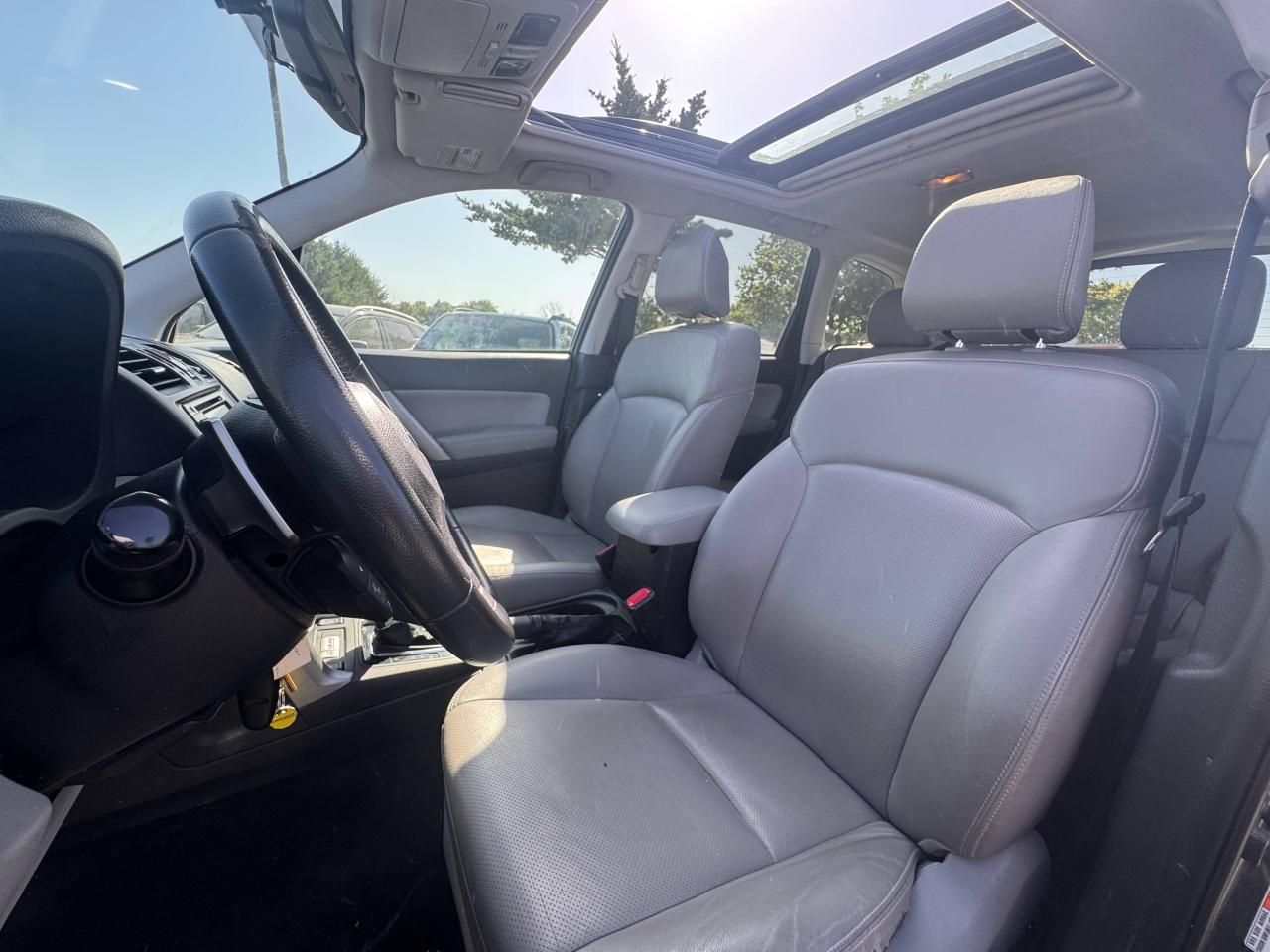 2015 Subaru Forester 2.5i Limited - Photo #12