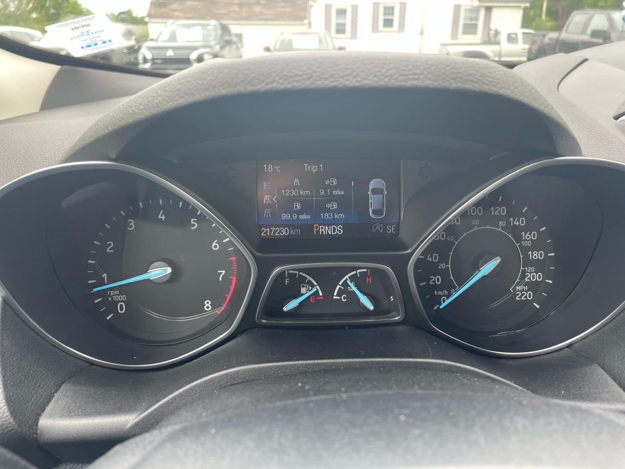 2018 Ford Escape SEL Photo5