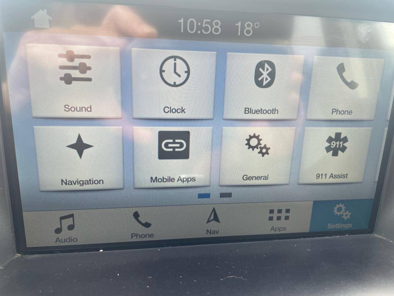 2018 Ford Escape SEL Photo5