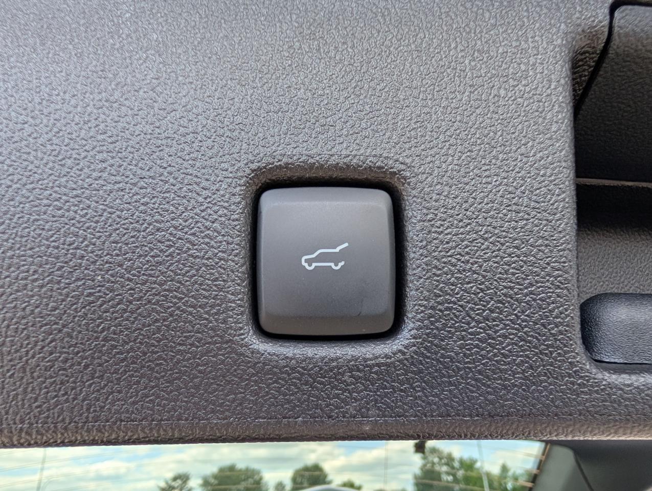 2025 Ford Escape ST-Line Photo5