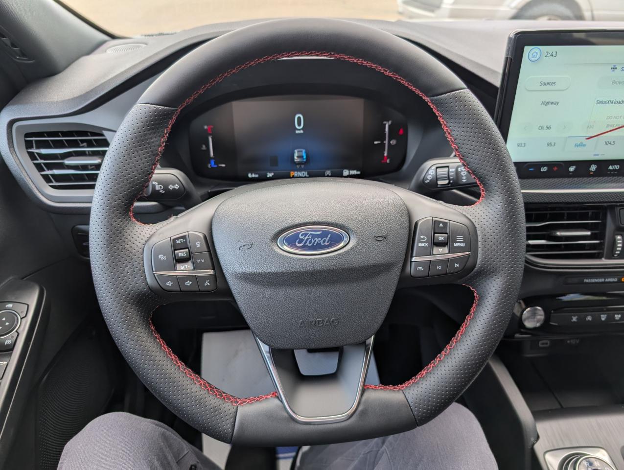 2025 Ford Escape ST-Line Photo5