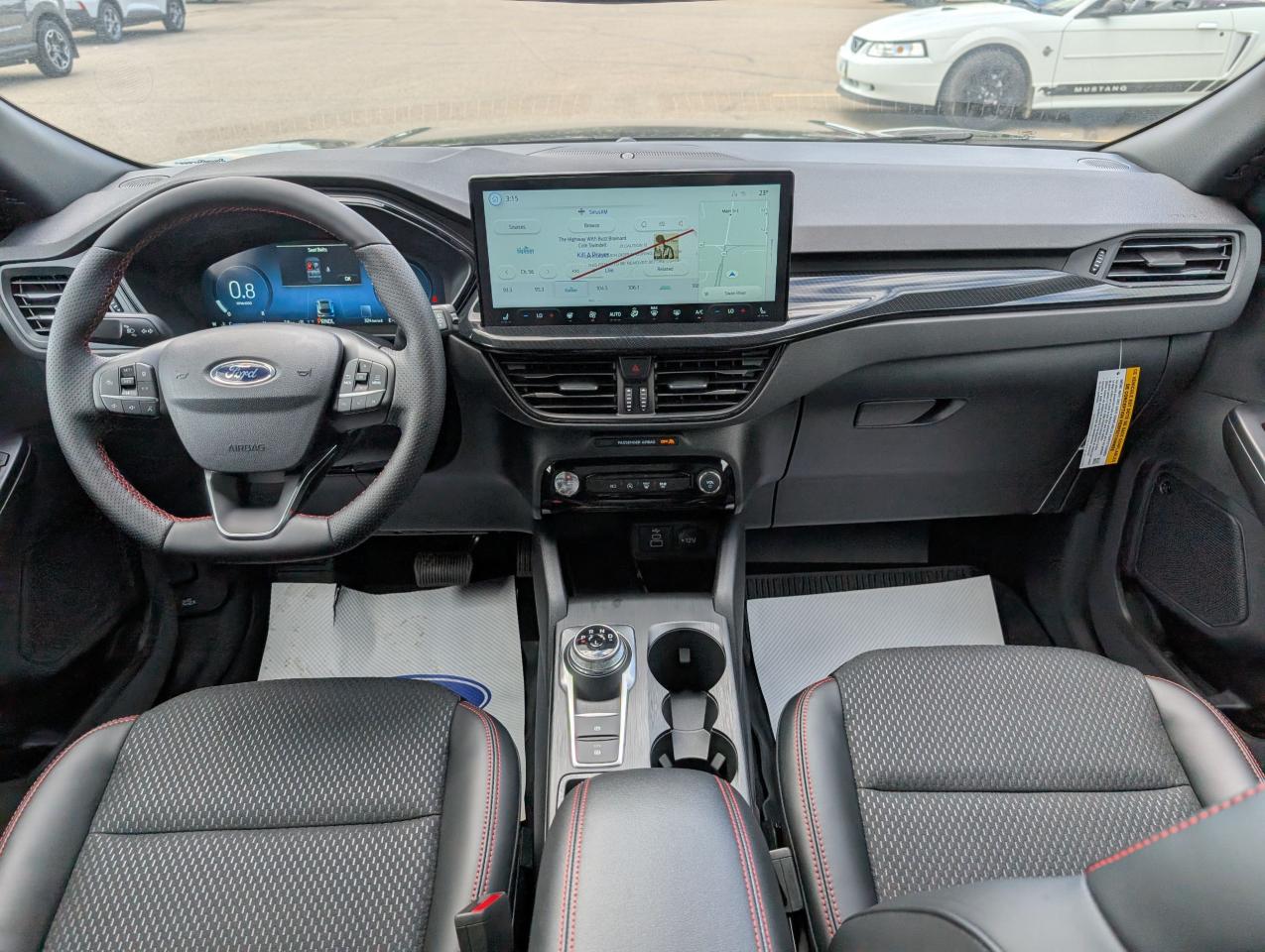 2025 Ford Escape ST-Line Select Photo5