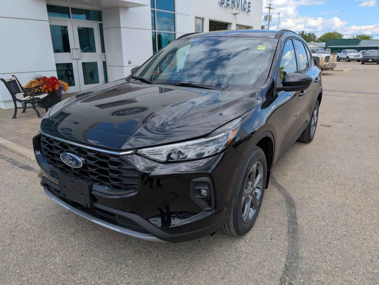 2025 Ford Escape ST-Line Select Photo5
