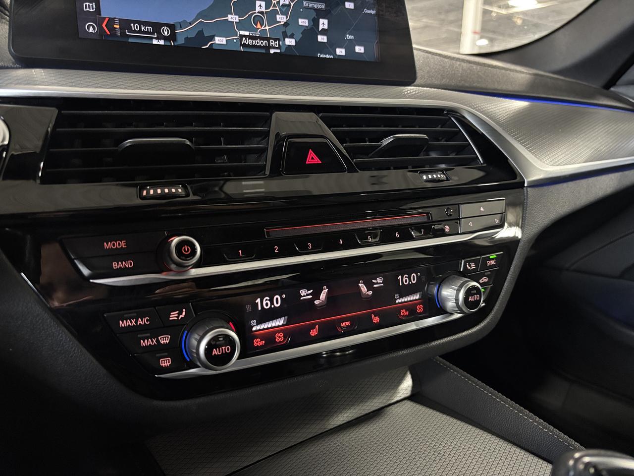 2017 BMW 5 Series 540i xDrive|AWD|MPKG|NAV|AMBIENT|LEATHER|SUNROOF|+ Photo